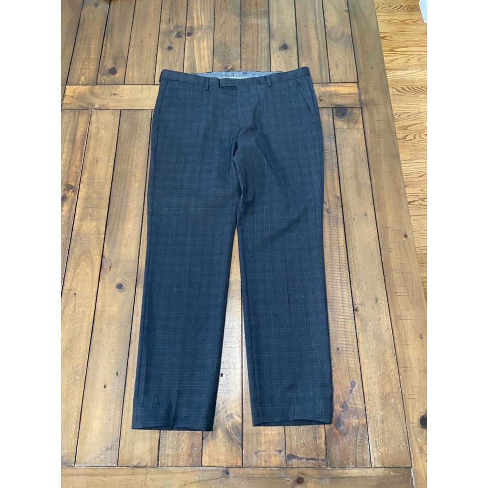 Hugo Boss LEENON 32R Dress Pants 100% Virgin Wool Grey Glen Plaid IT 48 MINT